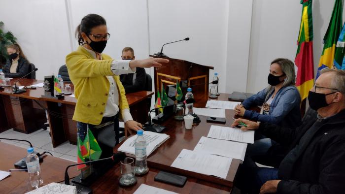 Dercila Bianchet assumiu no lugar do vereador Arlei Stefani