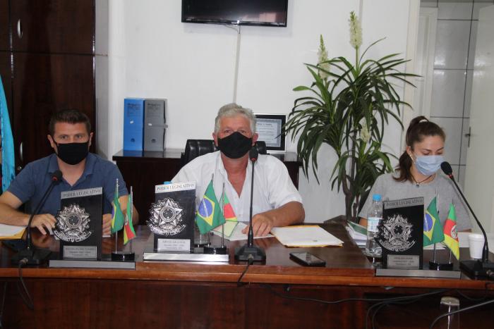 Sessão foi conduzida pela Mesa Diretoria do exercício 2022