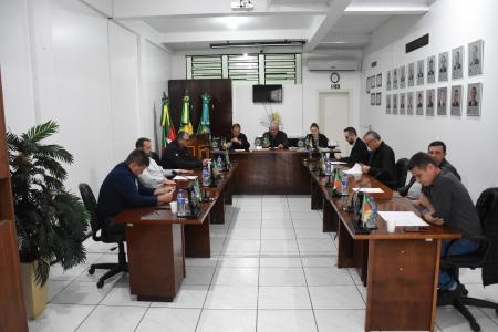 Câmara realiza sessão ordinária