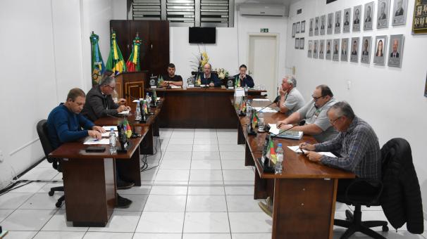 Câmara aprova LDO 2027 e mais três Projetos de Lei na sessão desta semana